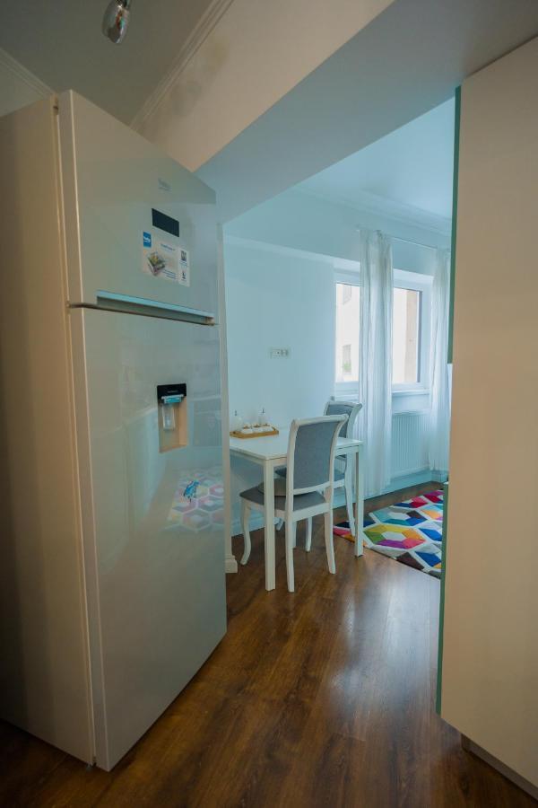 Cozy & Spacious 2Br Apartment With Netflix Букурещ Екстериор снимка