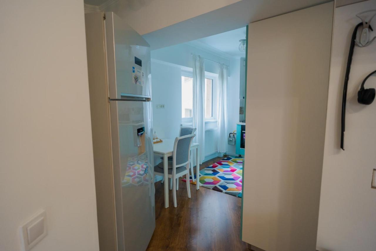 Cozy & Spacious 2Br Apartment With Netflix Букурещ Екстериор снимка